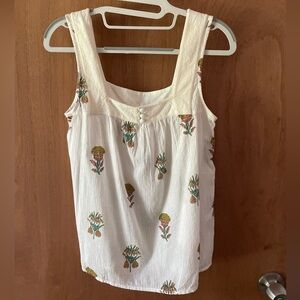 Lucky brand tunic tank top white XS patterned floral summer shirt embroidered